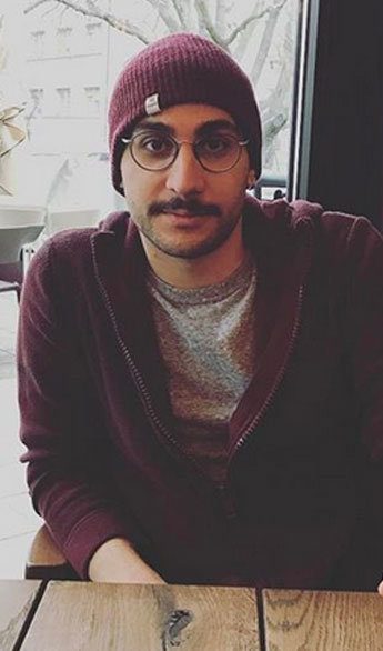 Ünlülerin kardeşleri