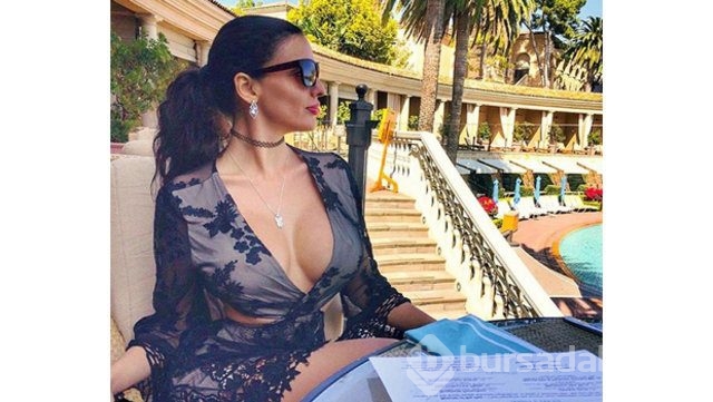 Elif Çelik Playboy'a kapak oldu!