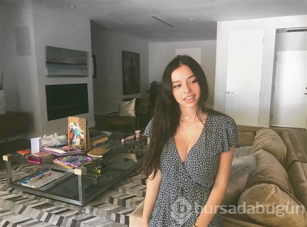 Sophie Mudd büyüledi