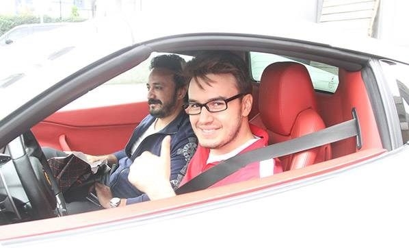 Ünlüler ve otomobilleri
