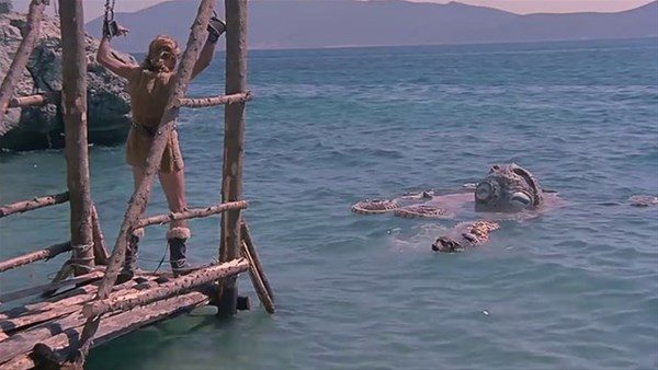 Türk filmlerinden güldüren hatalar