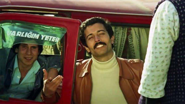 Türk filmlerinden güldüren hatalar