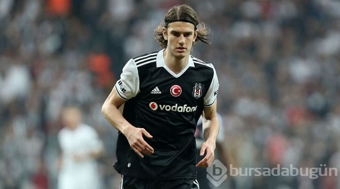 Değeri artan ve düşen Türk futbolcular
