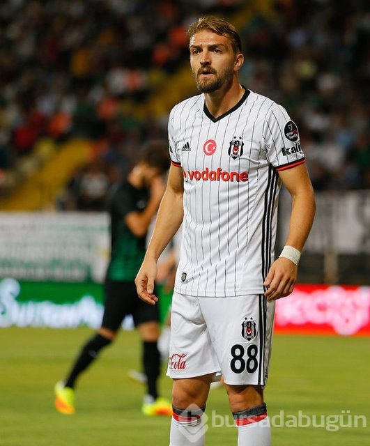 Değeri artan ve düşen Türk futbolcular
