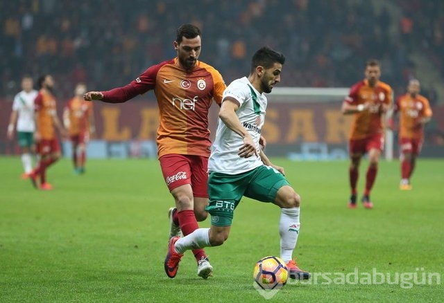 Değeri artan ve düşen Türk futbolcular
