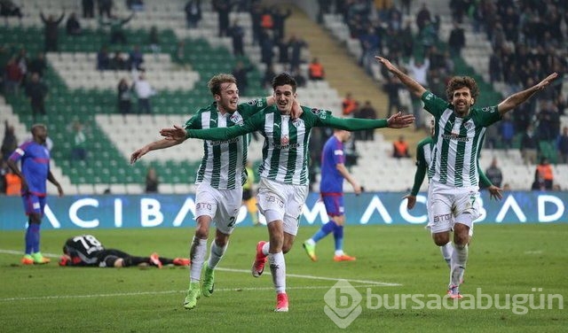 Değeri artan ve düşen Türk futbolcular
