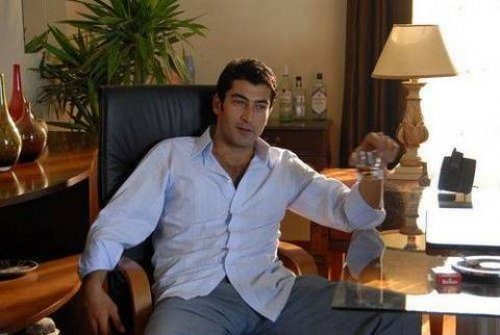 Ünlülerin tuttukları takımlar