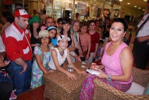 Ünlülerin tuttukları takımlar