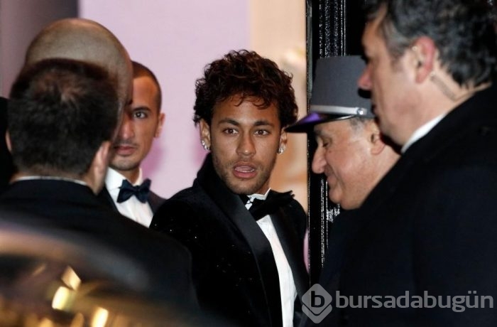 Neymar'ın doğum partisine ünlü akımı
