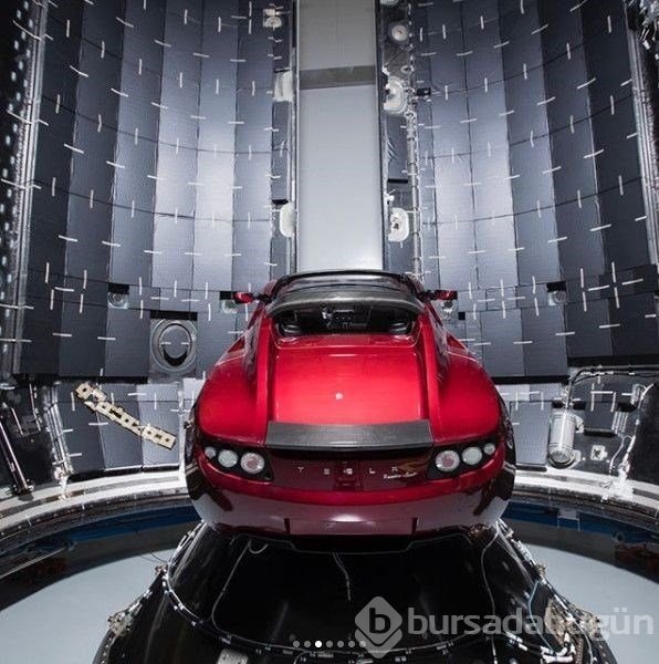 Mars'a gidecek Tesla Roadster aracın yeni fotoğrafları yayınlandı