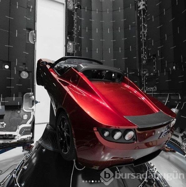 Mars'a gidecek Tesla Roadster aracın yeni fotoğrafları yayınlandı