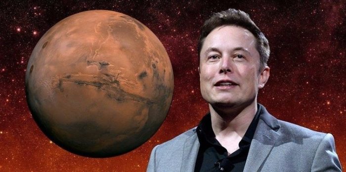 Mars'a gidecek Tesla Roadster aracın yeni fotoğrafları yayınlandı