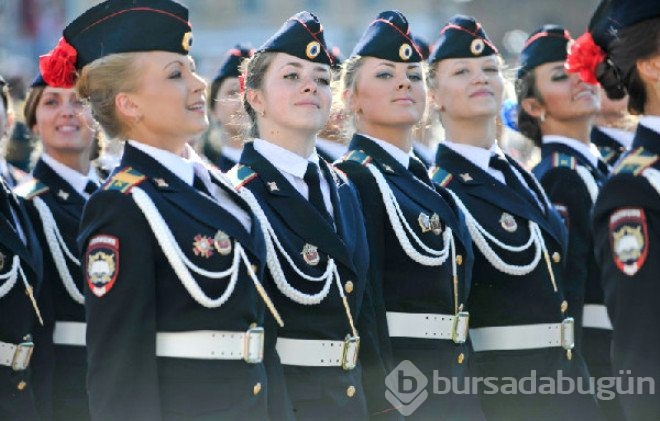 Rus polisinden ilginç kareler