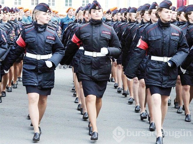 Rus polisinden ilginç kareler