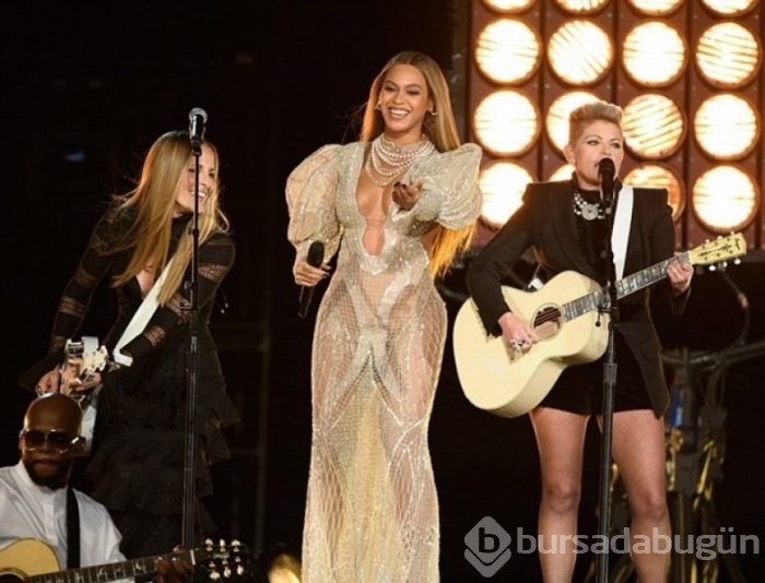 Country Müzik Ödülleri gecesine Beyonce damga vurdu