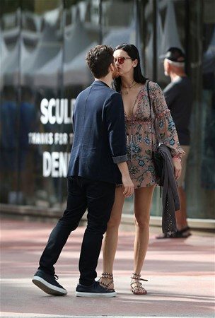 Miami sokaklarında romantik anlar