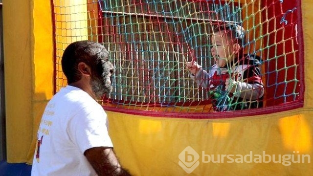 Dünyanın en kıllı adamı artık çok mutlu!