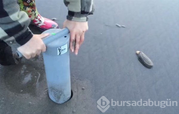 Böyle balık tutma taktiği gördünüz mü?