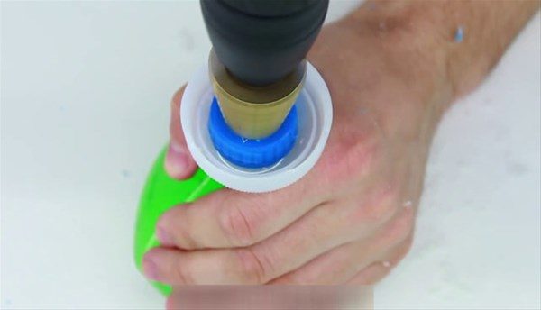Böyle balık tutma taktiği gördünüz mü?