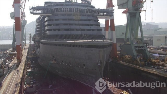 Dev yolcu gemisini böyle inşa ettiler