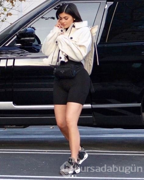 Kylie Jenner doğumdan sonra ilk kez görüntülendi