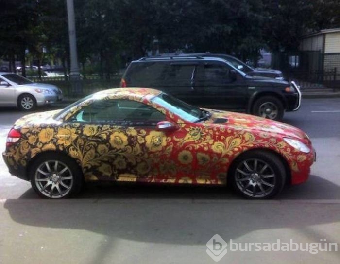 Pahalı otomobillere sıra dışı boya!