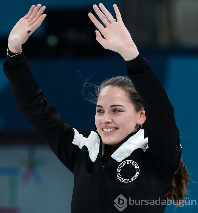 Rus sporcu güzelliği ile büyüledi