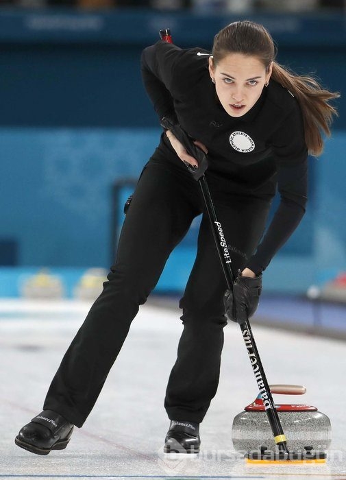 Rus sporcu güzelliği ile büyüledi