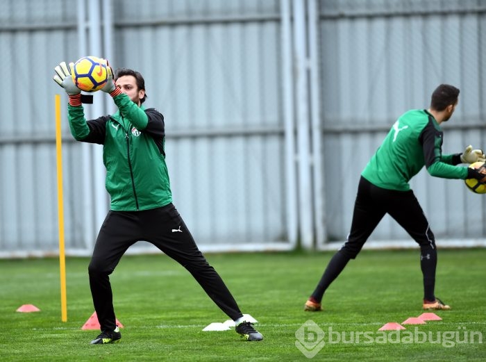 Vartolu Sadettin'den, Bursaspor antrenmanında şov!