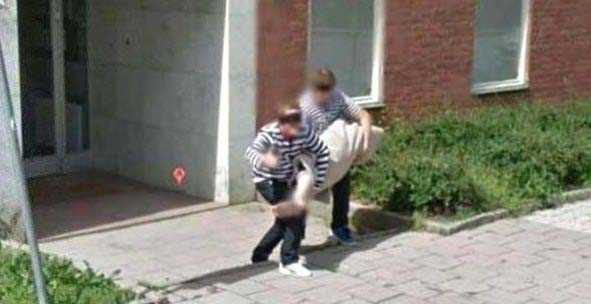 Türkler Google'ın kamerasına yakalandı