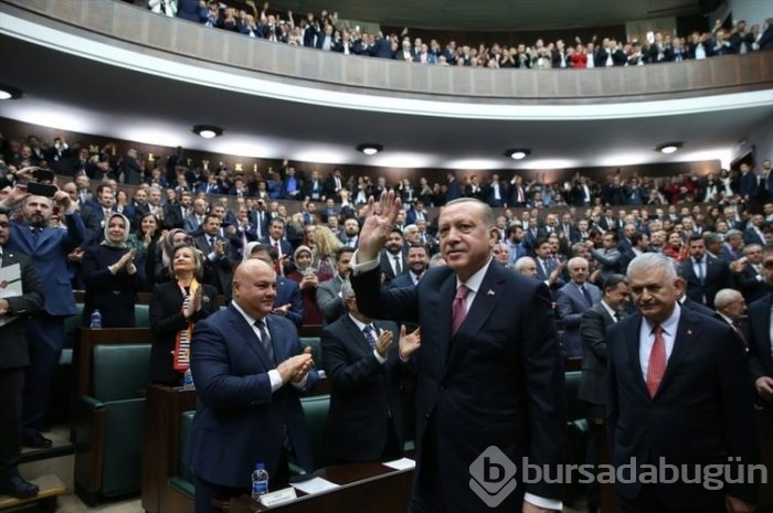 AK Parti grup toplantısında dikkat çeken anlar