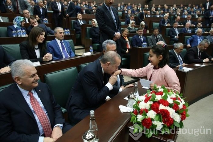 AK Parti grup toplantısında dikkat çeken anlar