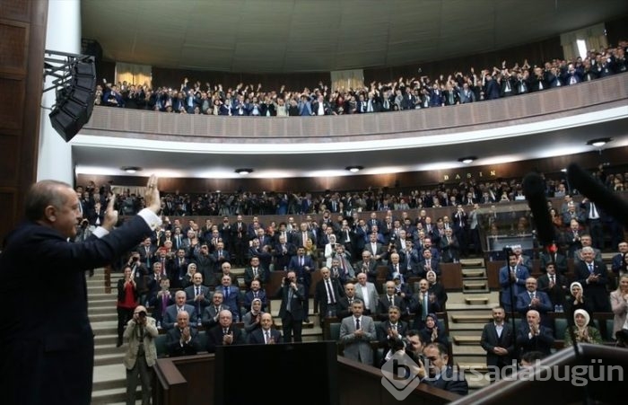 AK Parti grup toplantısında dikkat çeken anlar