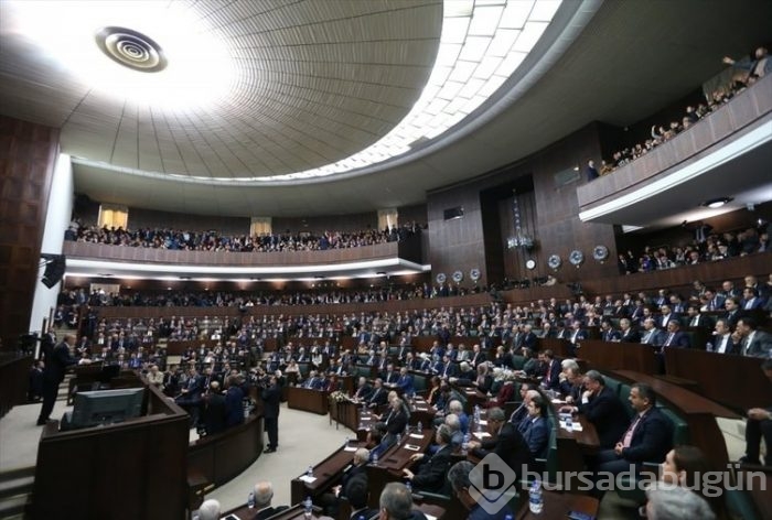 AK Parti grup toplantısında dikkat çeken anlar