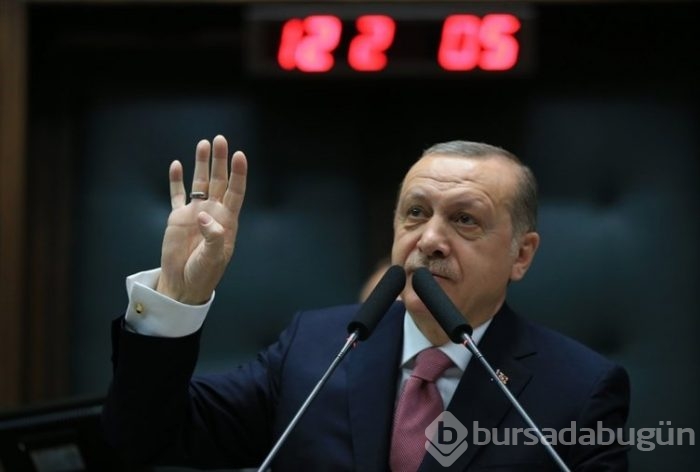 AK Parti grup toplantısında dikkat çeken anlar
