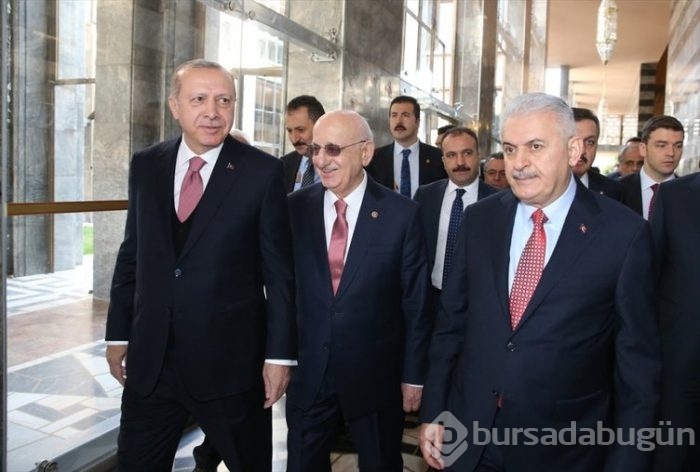 AK Parti grup toplantısında dikkat çeken anlar