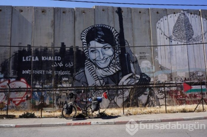 Utanç Duvarı'na grafitilerle isyan