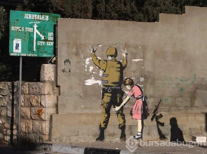 Utanç Duvarı'na grafitilerle isyan