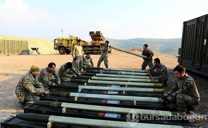 Mehmetçik teröristleri milli roketlerle vuruyor!