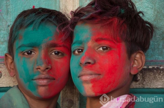 'Holi Festivali'nden renkli görüntüler