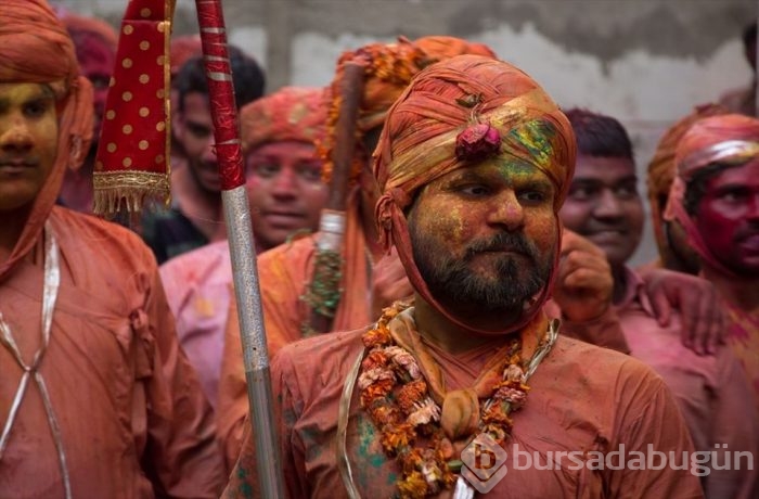 'Holi Festivali'nden renkli görüntüler
