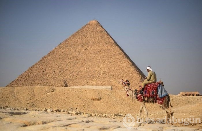 Giza Piramidi'nin sırrı çözüldü!