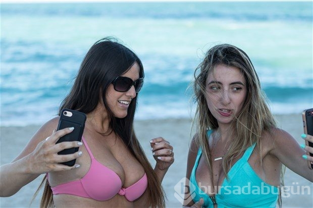 Claudia Romani boy gösterdi