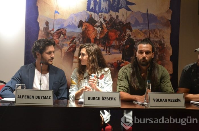 Direniş Karatay ekibi filmi anlattı (Mehmet Aslantuğ:Hasretimiz var)