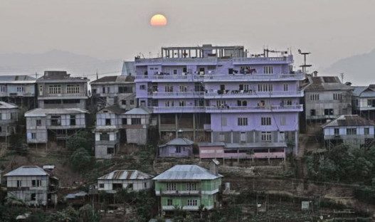 39 karısı ve 94 çocuğu var