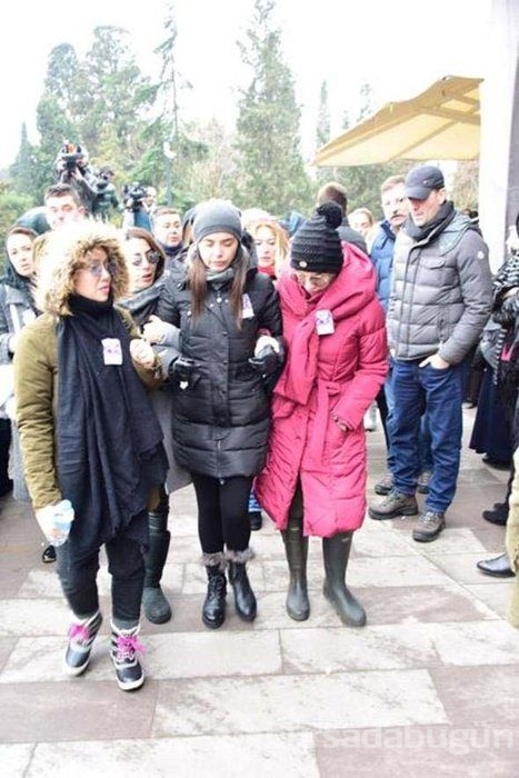 Yeliz Şar'ın babası son yolculuğuna uğurlandı
