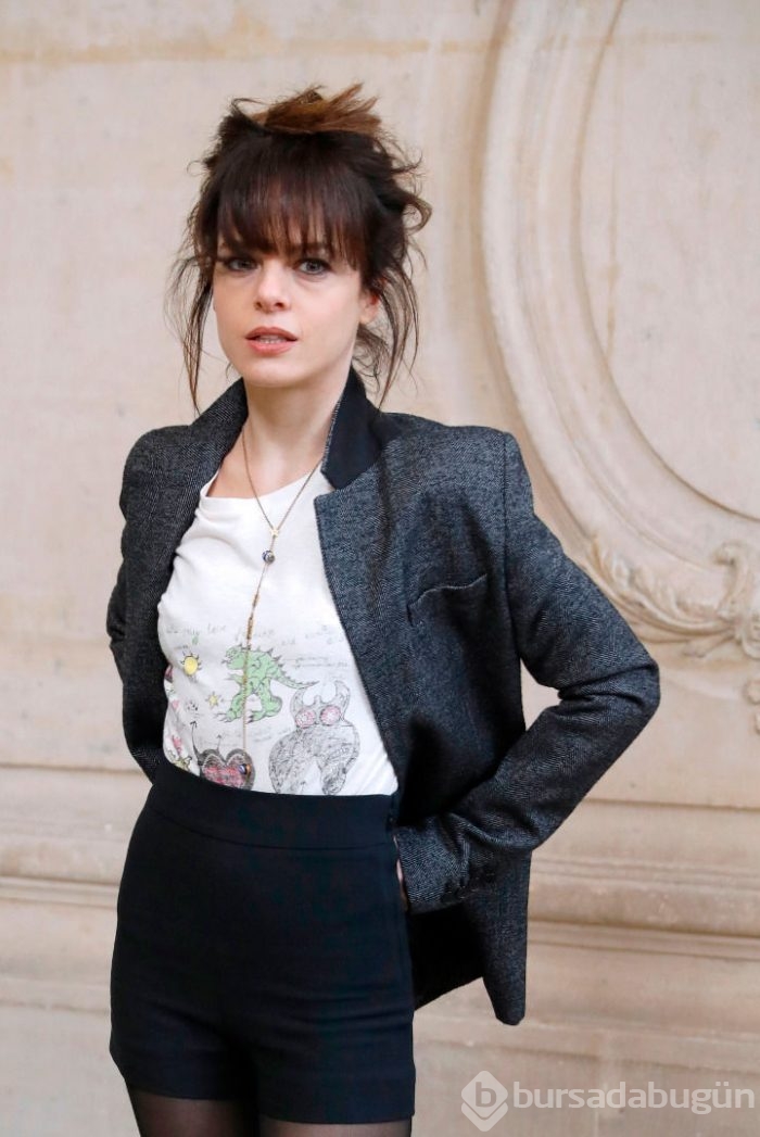 Paris moda haftası nefes kesti
