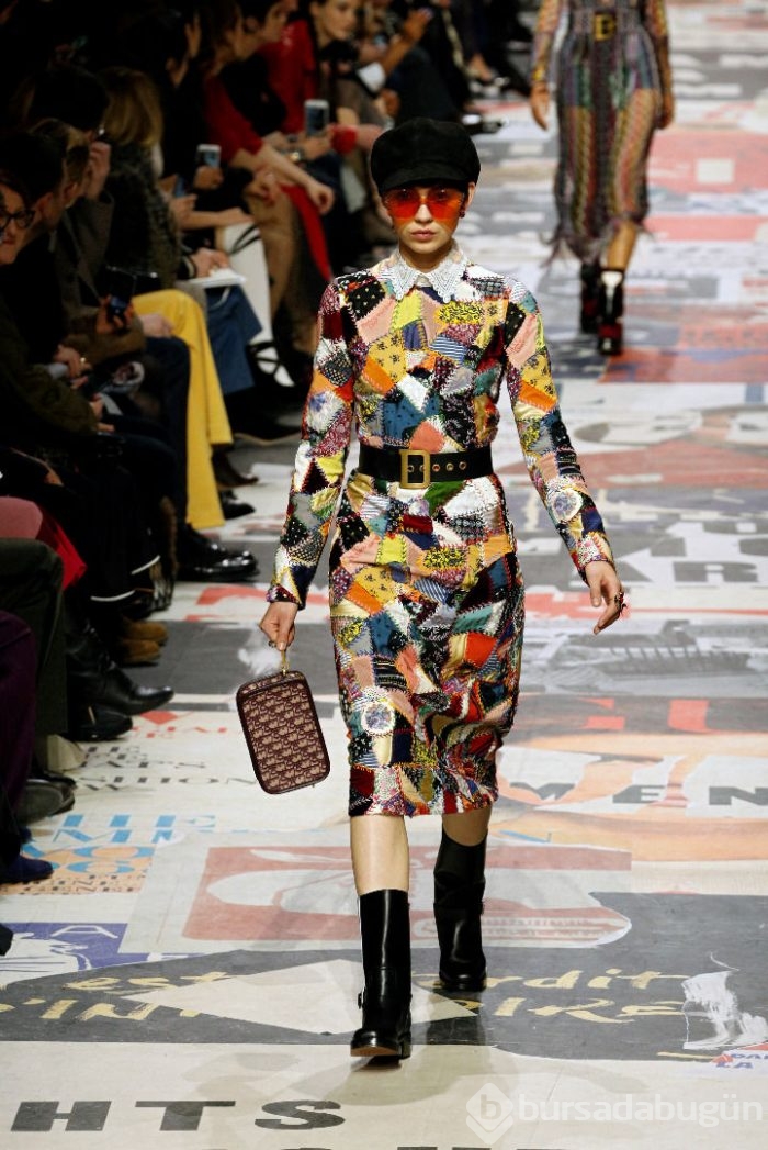 Paris moda haftası nefes kesti