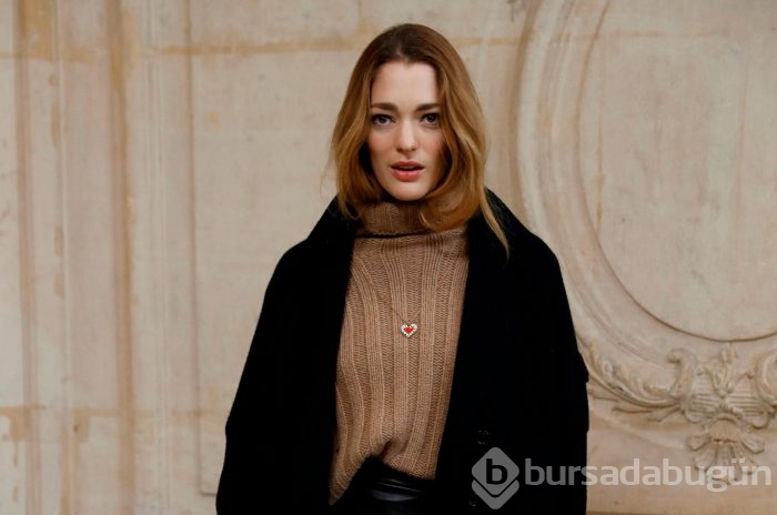Paris moda haftası nefes kesti