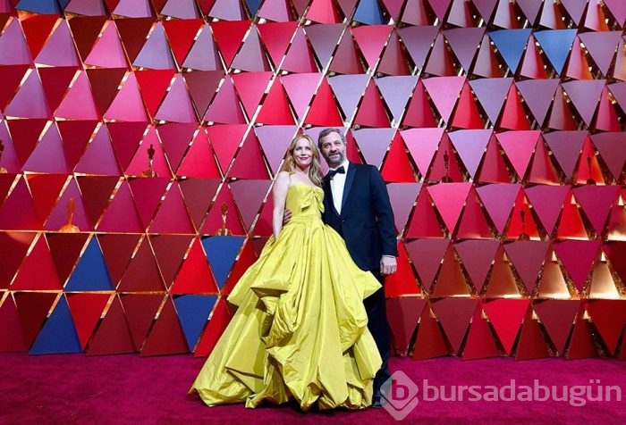 Oscar tarihinin unutulmaz kırmızı halı kıyafetleri
